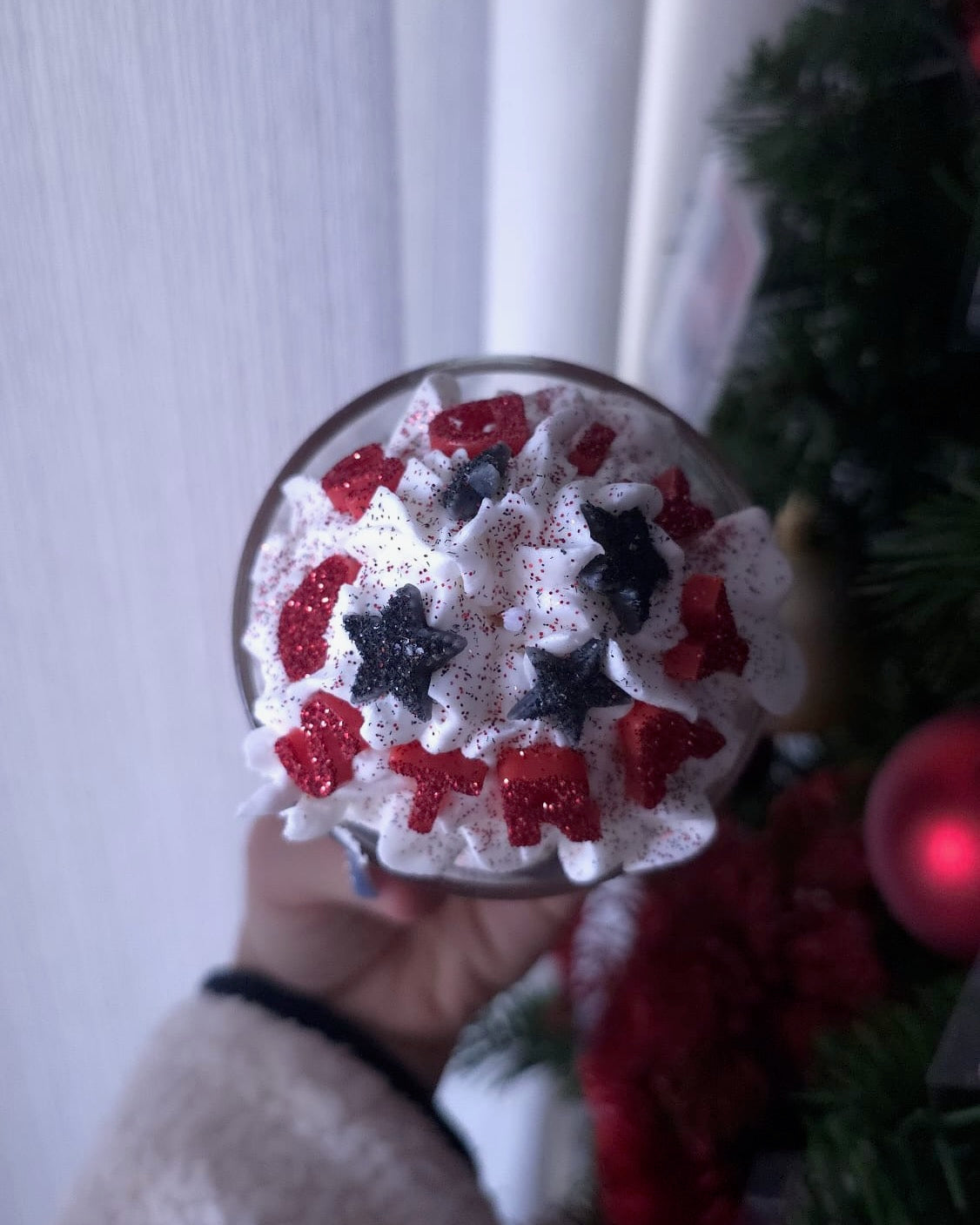 STRAY KIDS K-pop Inspired Soy Candle – Handmade Decorative Dessert Candle